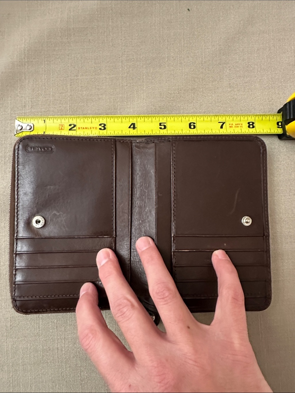Vintage Coach Dark Brown Mahogany Leather Zip Around Wallet - Picture 10 of 10